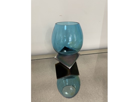 Geometric Hand-blown Glass Vase In Blue Transparent With Oil Slick Base