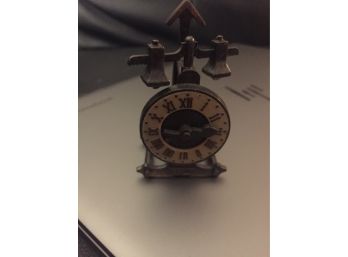 Cute Vintage Clock Pencil Sharpener