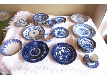 Large Lot Of Antique Blue And White China Willow Ware Japan England