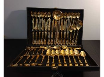 Wm. Rogers & Son Enchanted Rose Gold Plated Flatware Lot Of 57 Pcs & Case
