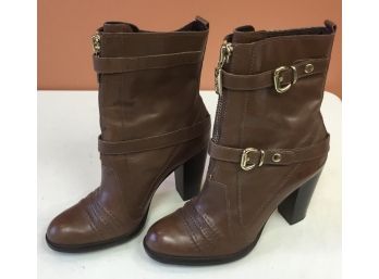 Michael Kors Ladies Brand New Light Brown Boots, Size 9w