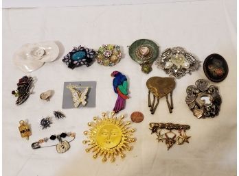 Lovely Assortment Of Ladies Pins & Brooches - Some Signed!