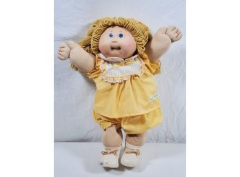 Vintage 1982 Coleco Cabbage Patch Kids Baby Doll