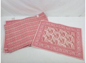 Beautiful Set Of Eight William Sonoma Pink Paisley Reversible Placemats