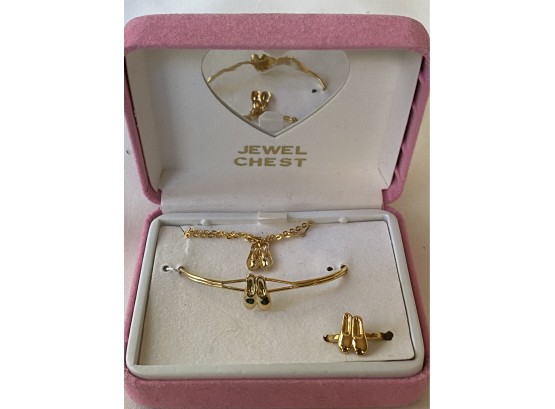 Jewel Chest - Girls Necklace, Bracelet And Ring - Ballerina Shoes