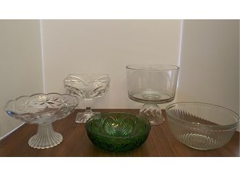 BEAUTIFUL Lot Of 5 Vintage Footed Crystal Bowls/Candy Dishes, Bowls And Large Parfait Bowl