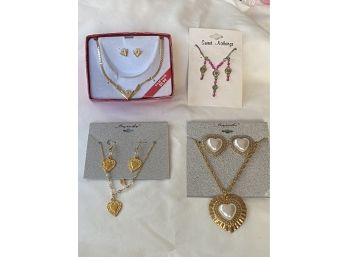 NEW Necklace And Earrings Sets