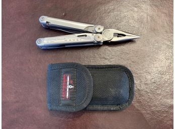 Leatherman Wave Multi Tool With Pouch