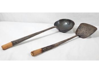 Vintage Pair Of Metal And Wood Hand Hammered Wok Cooking Tools Made In Hong Kong