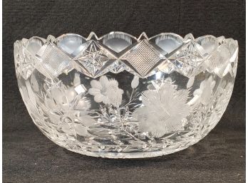 Very Pretty Vintage Cut & Etched Crystal Bowl - Great Melodic Ring