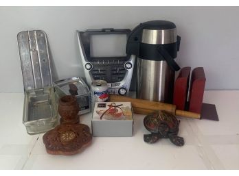 Mixed Lot Of Miscellaneous Items - Auto , Kitchen  More