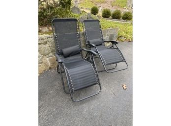 Folding Outdoor Mesh Lounge Chairs With Pillows Pair