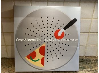 Crate & Barrel Dish Pizza Pan & Cutter