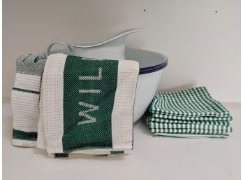 Williams-Sonoma Lot - Enameled Bowls, Pitcher, And Green Dish Towels