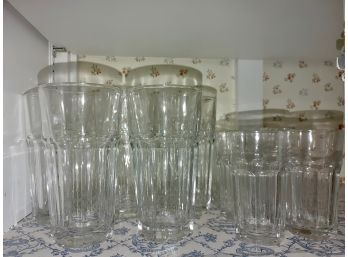 Libbey Drinking Glasses In Two Sizes (16)