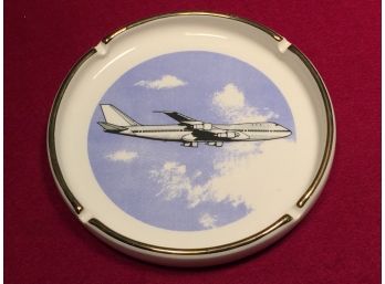 Vintage Tweed New Haven Airport Ashtray With 747 Jet Airplane. Virdis Associates New Haven, Conn.