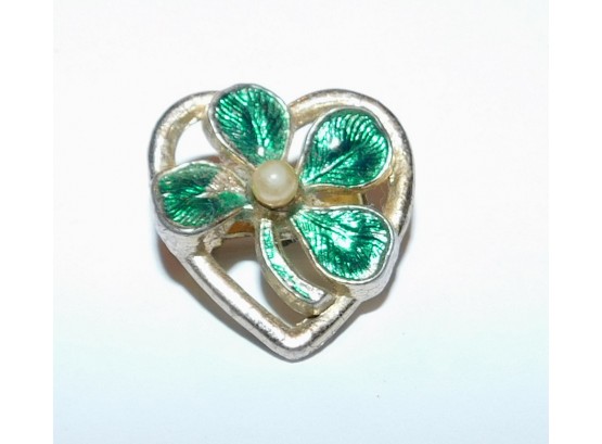 Vintage Heart Shaped Pin With 4 Leaf Clover Inside