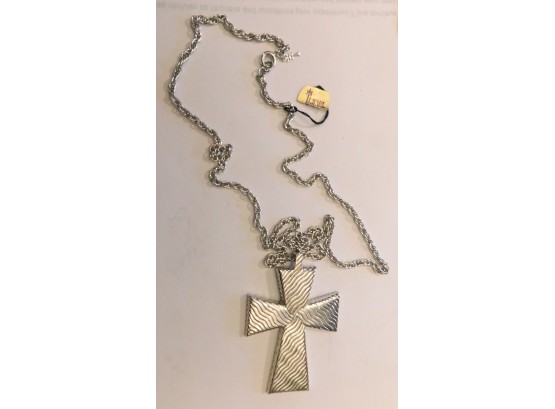 Vintage 'TRIFARI' Silver Tone CROSS Pendant On Chain Necklace, Tag