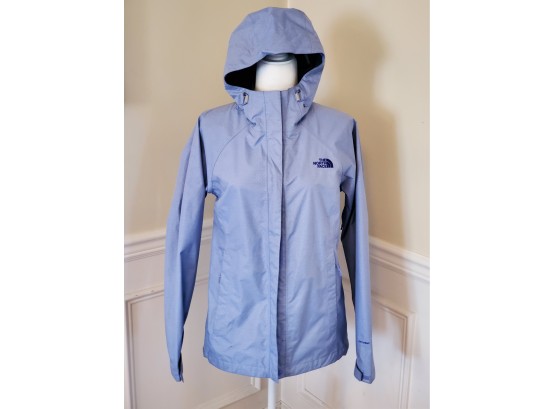 The North Face Women's Light Blue Lightweight Hooded Windbreaker-raincoat / Size Medium