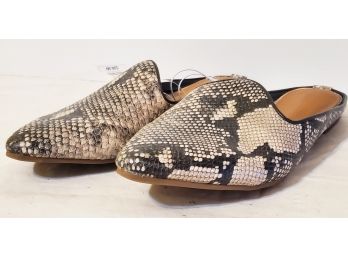 New Pair Of Ladies Universal Thread Goods Faux Snakeskin Mules- Size 11