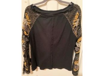 Ladies FREE PEOPLE Black Knit Sweater With Embroidered Sequined Sleeves - Size Large