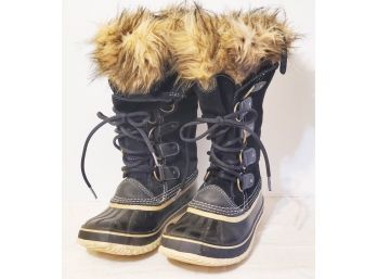 Pair Of Ladies Black Suede Sorel Joan Of Artic Waterproof Boots - Size 11