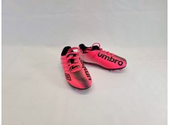 UMBRO Girls Size 12 Pink And Black Arturo Soccer Cleats