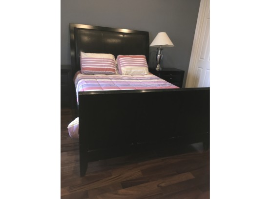 Queen Black Sleigh Bed With Faux Leather And Wood Headboard And Mattress