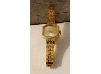 Vintage Gold Tone Ladies Timex Watch