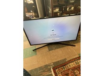 Samsung 40 Inch TV With Stand And Remote