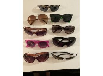Lot Of 9 Fashion Sunglasses