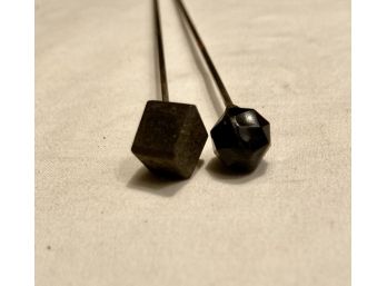 2 Black Pins