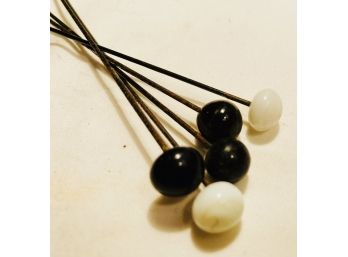 Set Of 5 Hat Pins 3 Black And 2 White