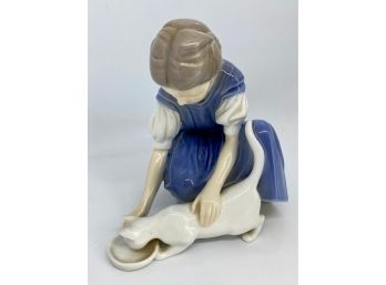 B&G Bing & Grondahl Porcelain Figurines: #1745 Denmark