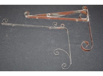 Great Pair Of Vintage Sign Brackets