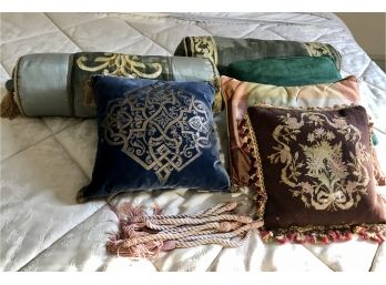Lovely Accent Pillows And Tiebacks