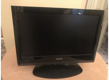 TOSHIBA 18 In Tv/ Computer Monitor