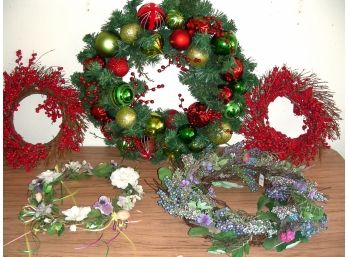 Lot Of 5 Christmas Wreaths (A): 2 With Berries, Lavender NWT