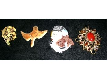 Lot Of Costume Jewelry (3R): 4 Pins Including Bird And Woman's Face