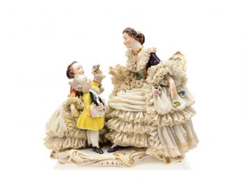Capodimonte Porcelain Figurine Of A Mother And Her Children