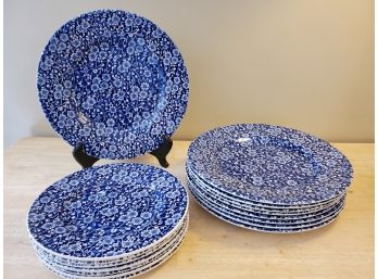 Beautiful Set Of Queen's Made In England Cobalt Blue & White Floral Porcelain Dinnerware Plates