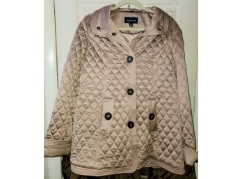 Jones New York Ladies Winter Coat - Size Large - Quilted Tan Button Up