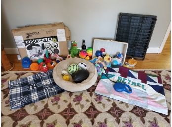 Doggie Crates, Toys, Beddings & Accessories Assortment