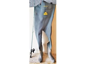 Fish America Size 9 Pro Gear Waders & Zebco Fishing Pole