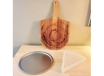 Pizza !!! Wood Pizza Oven Paddle, Metal Pizza Pan & 'Pizza Keepa' Plastic Storage Container