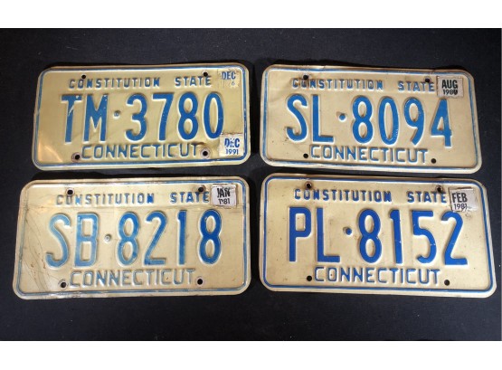 4 Assorted Vintage Connecticut License Plates