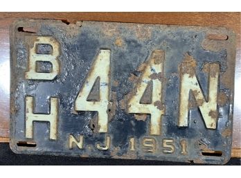 New Jersey 1951 License Plate BH 44N