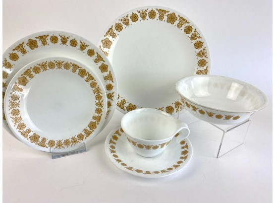Set Of 'Butterfly Gold' Vintage Corelle By Corning Dishes