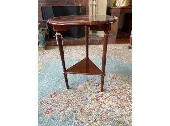 Bombay Company Drop Leaf End Table
