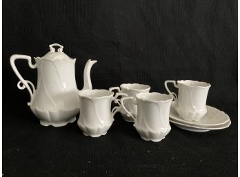 Nice Demitasse Set With Urn. And 4 Cups Only 2 Saucers No Markings